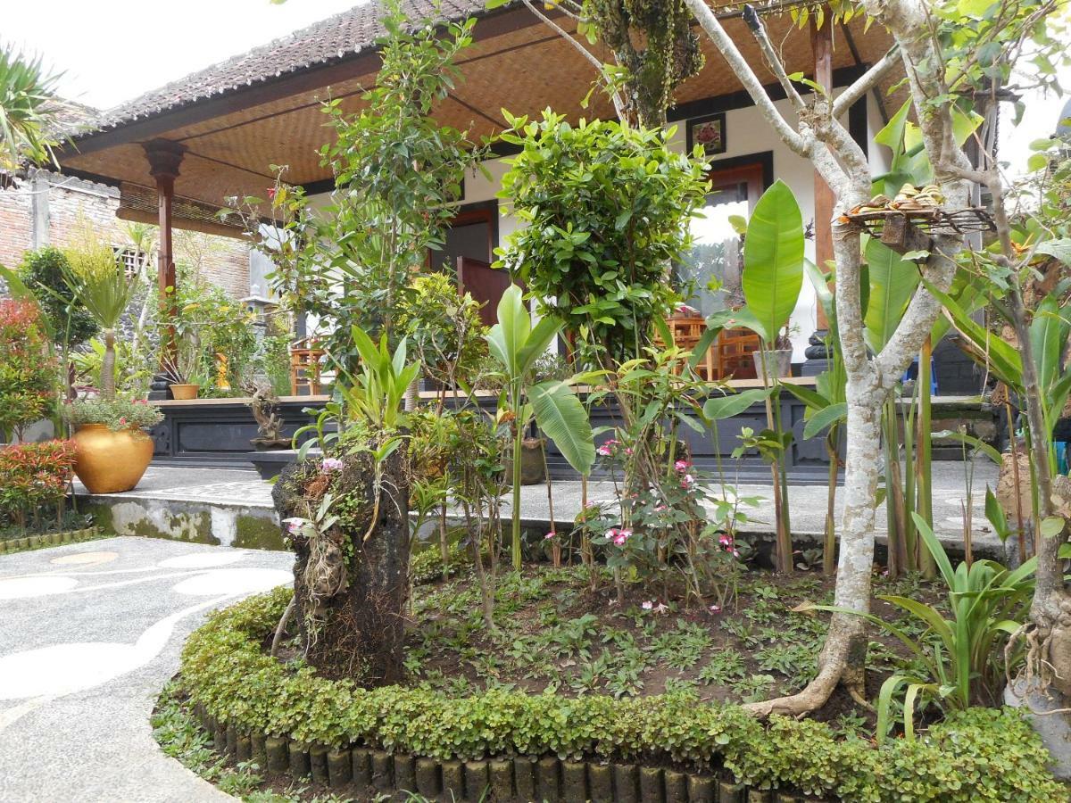 Milla Homestay 시데멘 외부 사진