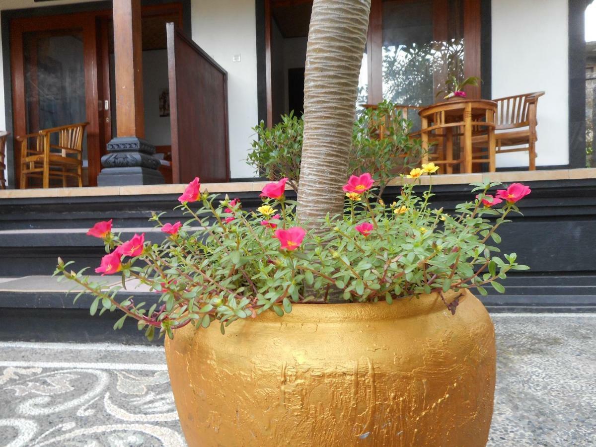 Milla Homestay 시데멘 외부 사진
