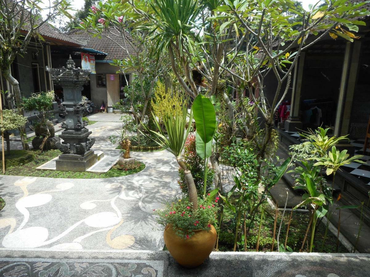 Milla Homestay 시데멘 외부 사진