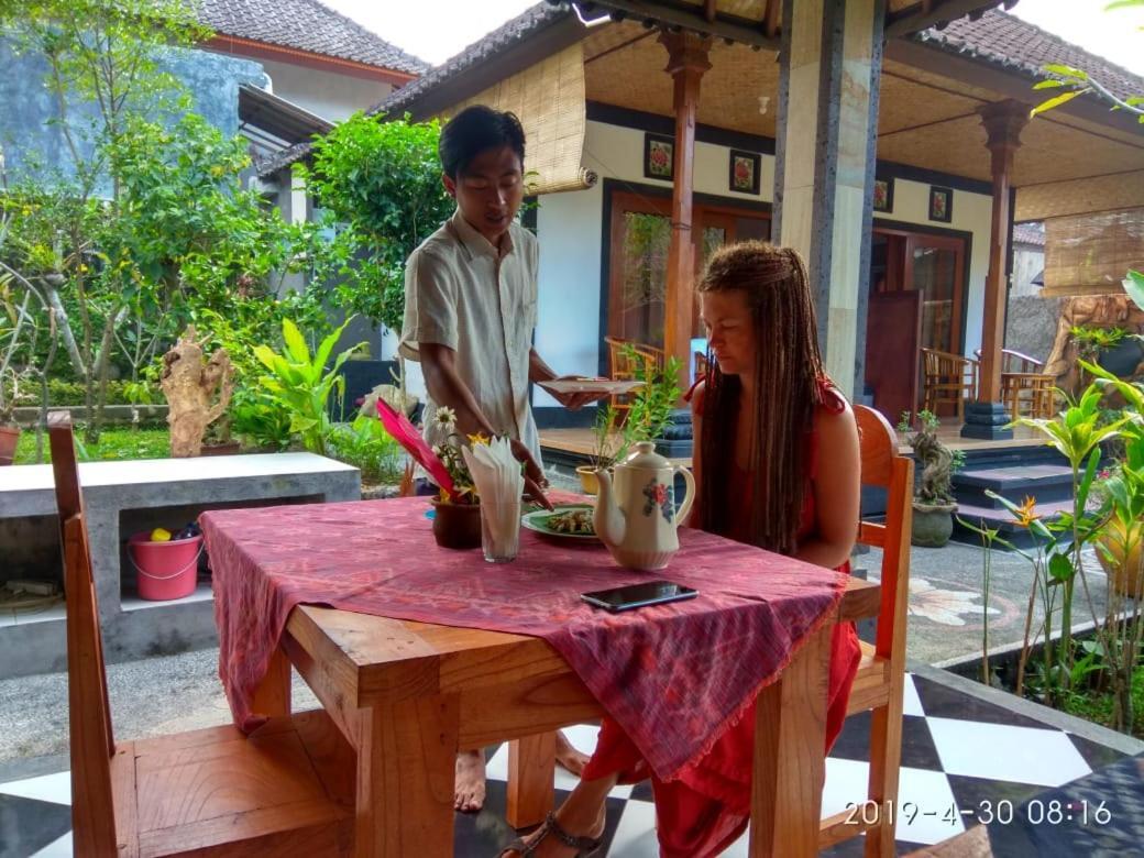 Milla Homestay 시데멘 외부 사진